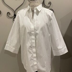 CHICO'S WHITE BLOUSE
